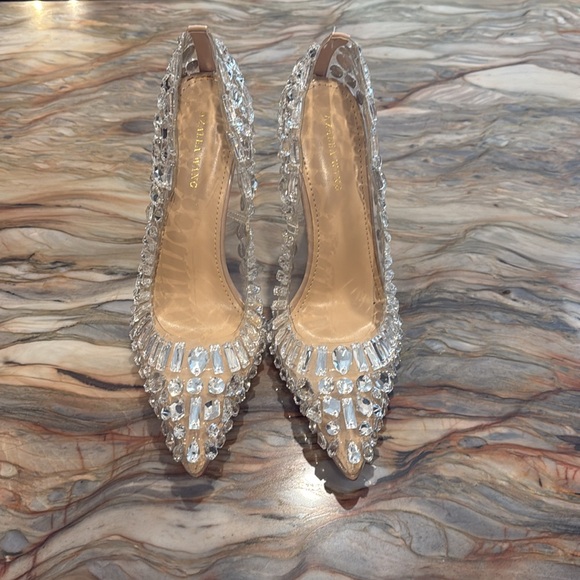 Azalea Wang Crystal Clear Point Toe Heels (size 9) BNWOB - Picture 4 of 5
